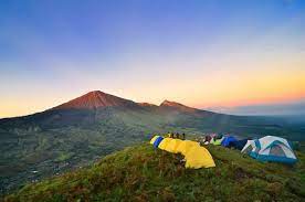 gunung nanggi