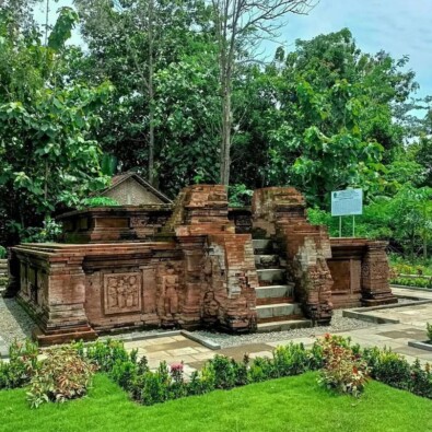 26 Peninggalan Kerajaan Kediri dan Gambarnya - HaloEdukasi.com