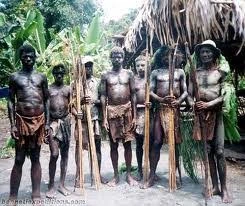 Suku Paling Terisolasi di Indonesia
