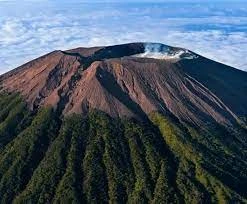 Gunung Slamet, Gunung di Jawa Tengah
