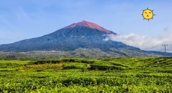 Gunung di Daerah Kota Kinabalu
