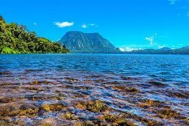 Gunung Tujuh, Gunung di Jambi.